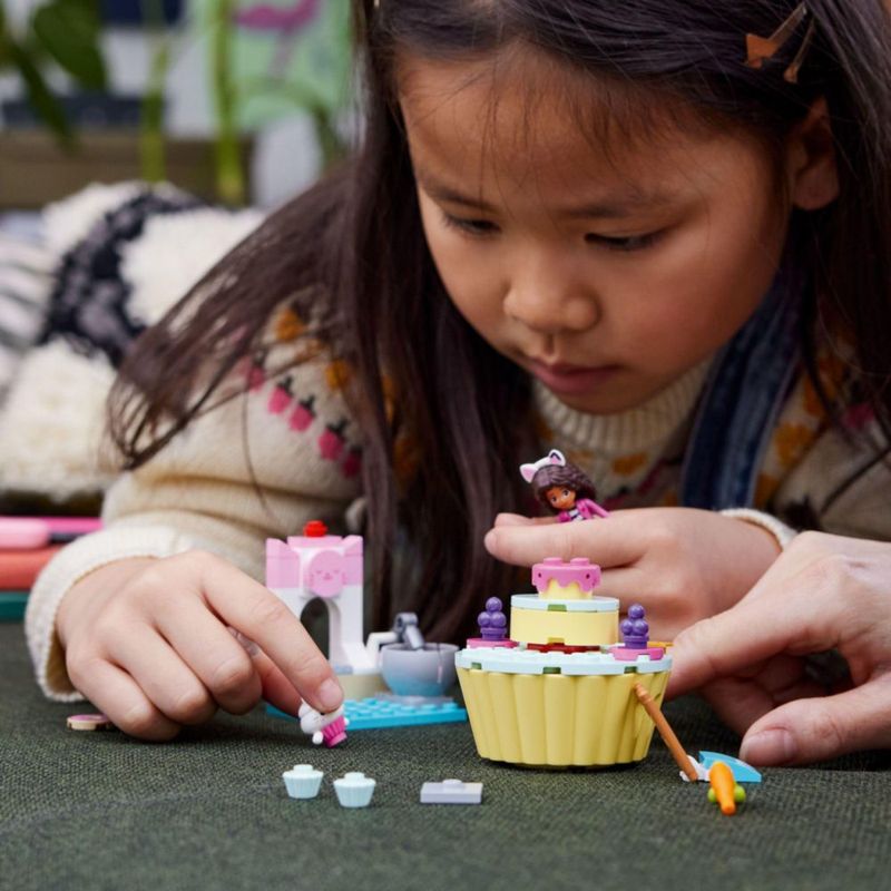 LEGO Gabby s Horno de Pastelillo 10785 58 Piezas Juguete para Niños
