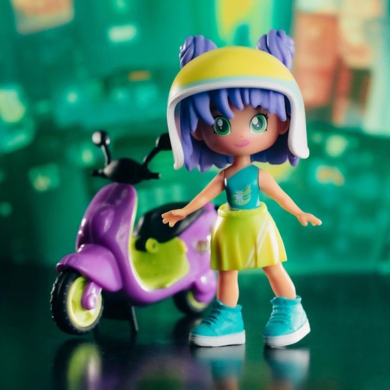 Pinypon Top Moto Girl Famosa Plástico 11cm Figura Niña