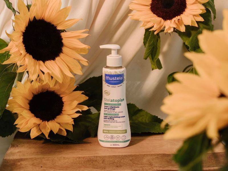 Mustela Stelatopia Crema Relipidizante Anticomezón 300ml