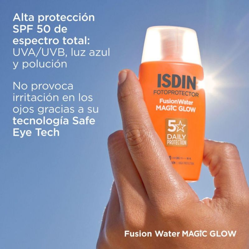 ISDIN Fusion Water MAGIC Glow SPF 50 Protector Solar Facial Efecto