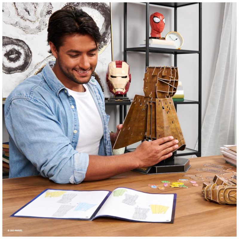 Kit de maquetas de rompecabezas 3D 4D Build Marvel Infinity Gauntlet 142 piezas