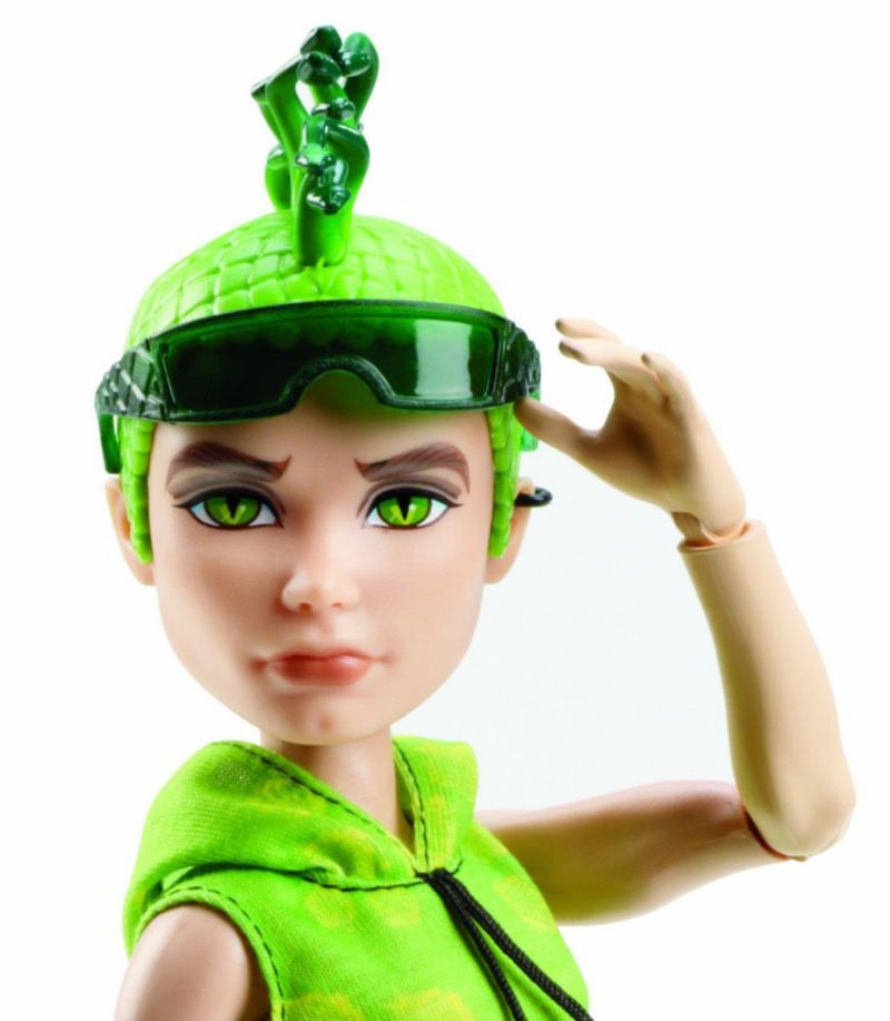 Doll Monster High Basic Travel Deuce Gordon totalmente articulado