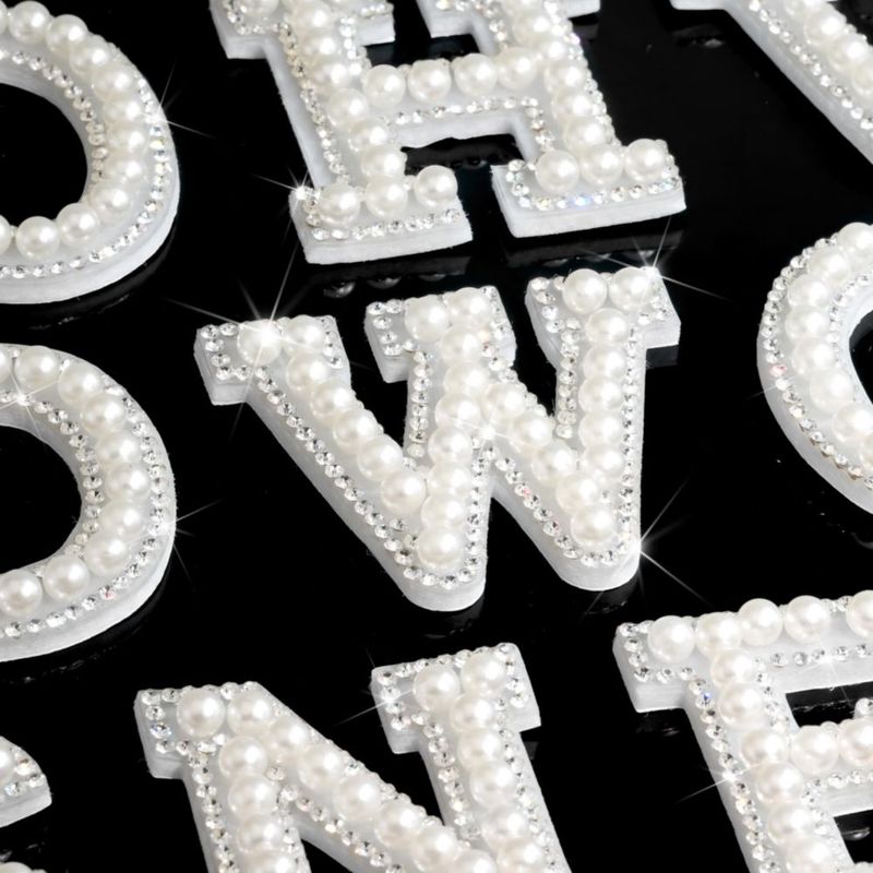 Pegatinas de letras con strass Locacrystal 68 piezas 46 cm