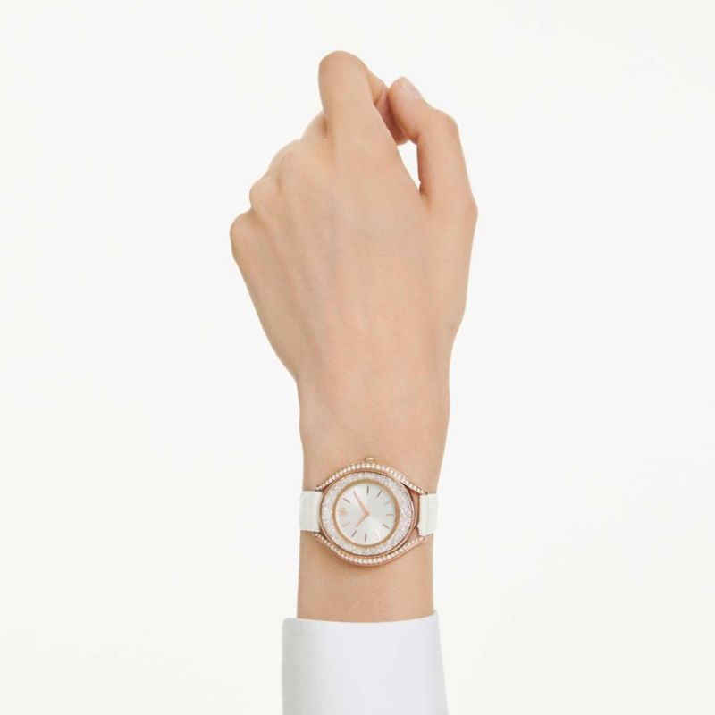 Reloj Swarovski Crystalline Aura Swiss Made con Correa de Cuero