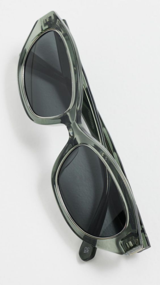 Gafas de sol Tory Burch Kira Sage transparente 5 cm