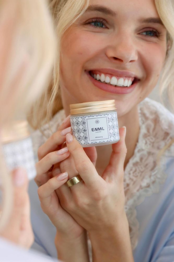 Pasta de dientes ENML 170 ml Blanqueadora con microhidroxilapatita