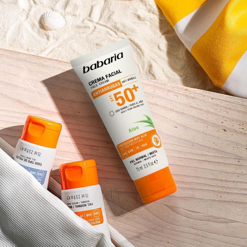 Protector solar facial Babaria Aloe Vera SPF50+ 75 ml UVA/UVB