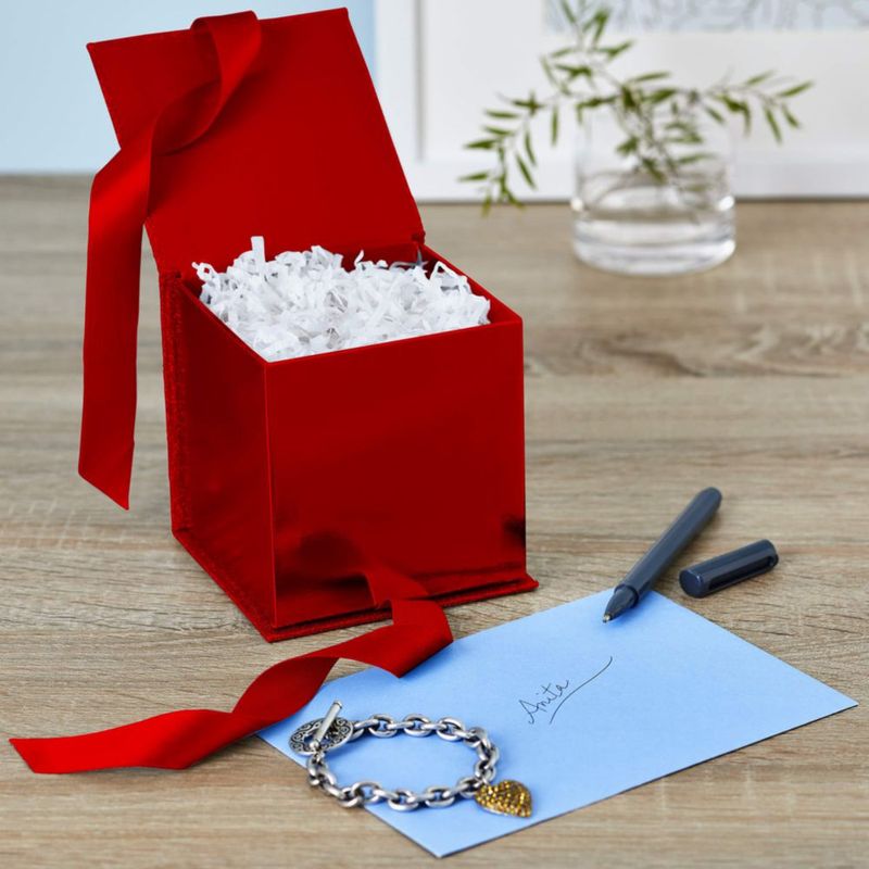 Caja de Regalo Hallmark de 11 cm Rojo con Brillo y Lazo