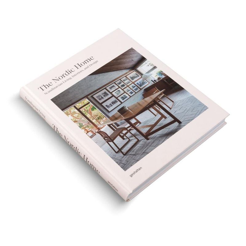 Libro gestalten The Nordic Home: Vida escandinava interiores y diseño