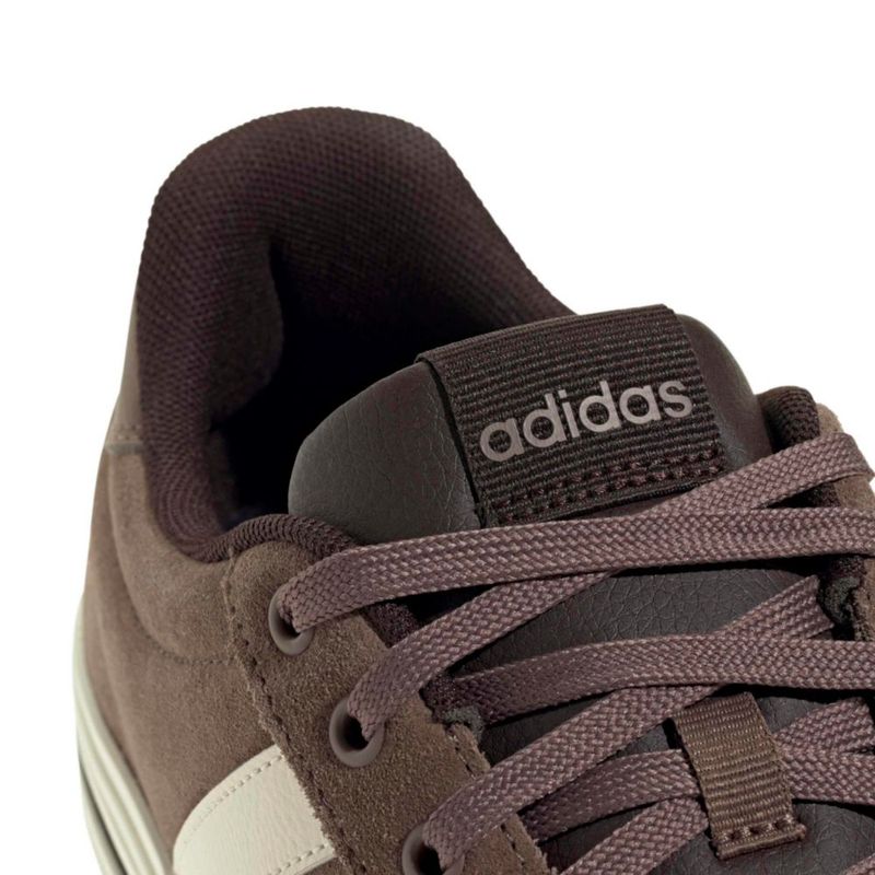 Zapatillas adidas Daily 4.0 Earth Strata/Off White talla 11.5
