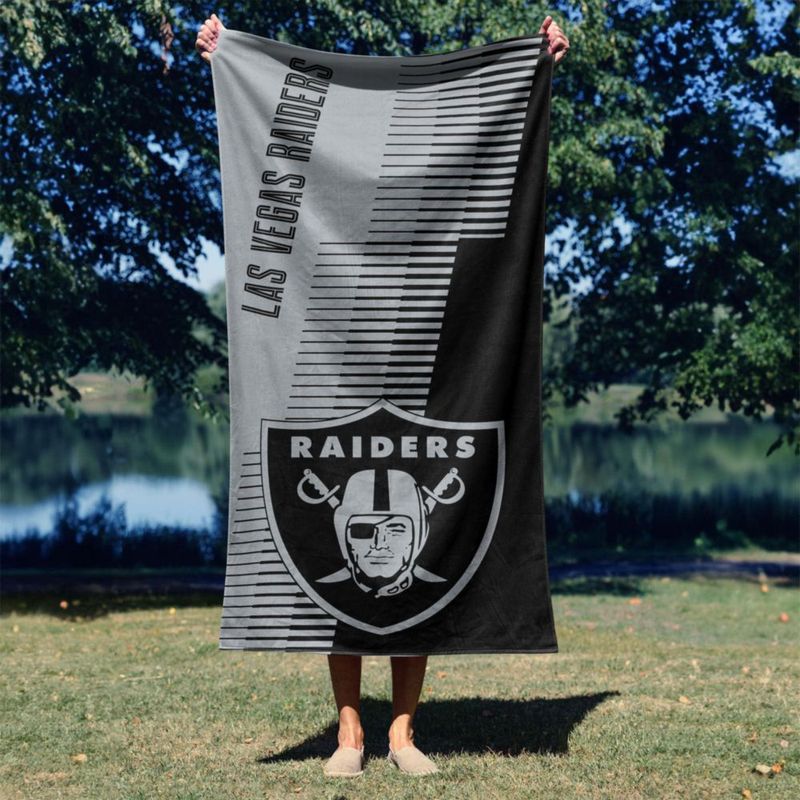 Toalla de Playa Northwest 91 cm Raiders NFL Jacquard