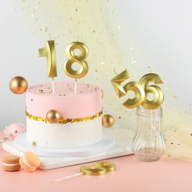 Vela de Pastel CAKE CODE Código Pastel Número 8 7 cm Dorada