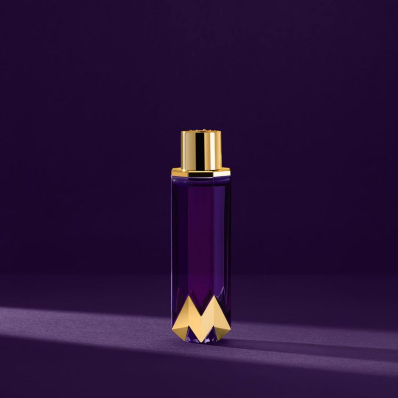 Perfume Royalty de Maluma Amethyst Eau de Parfum para mujer 75 ml