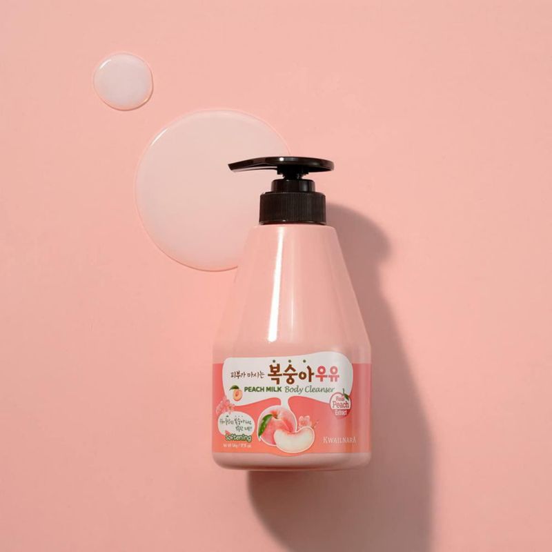 Gel de baño WELCOS KWAILNARA Leche de melocotón con extracto de melocotón 560 ml