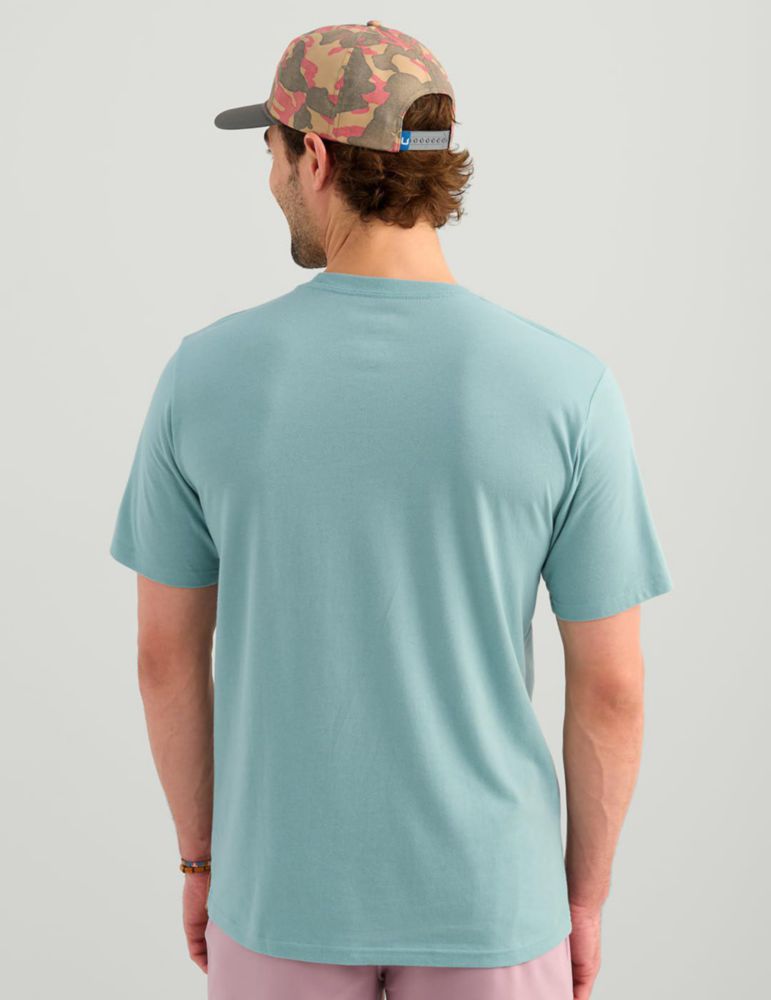 Camiseta HUK Performance Fishing con logo Reefline – Talla Grande