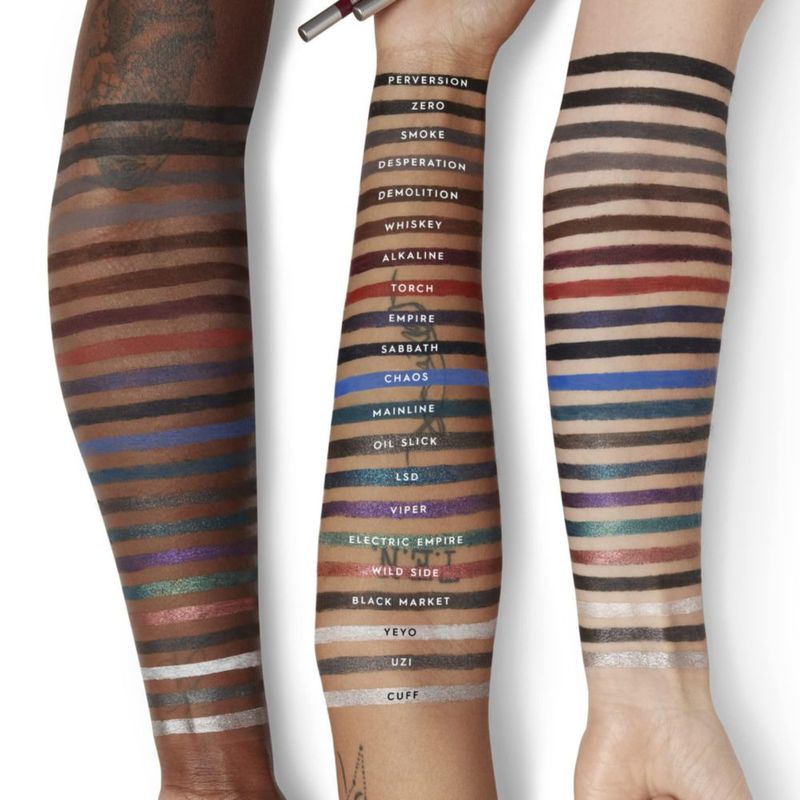 Lápiz delineador de ojos URBAN DECAY 24/7 Glide-On Waterproof Zero