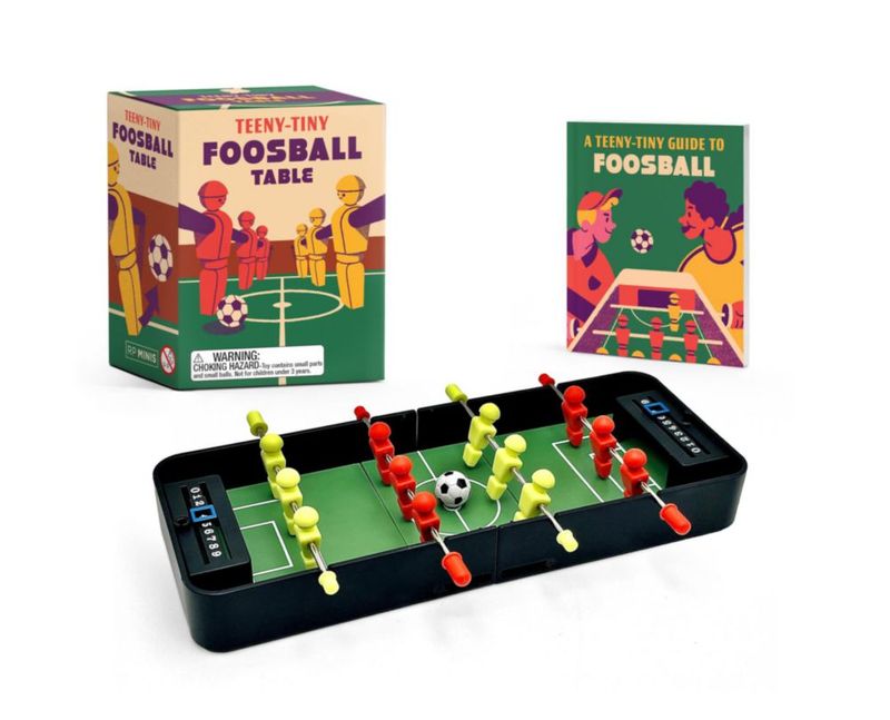 Mesa de Futbolín Miniatura Running Press Mini Editions Teeny-Tiny