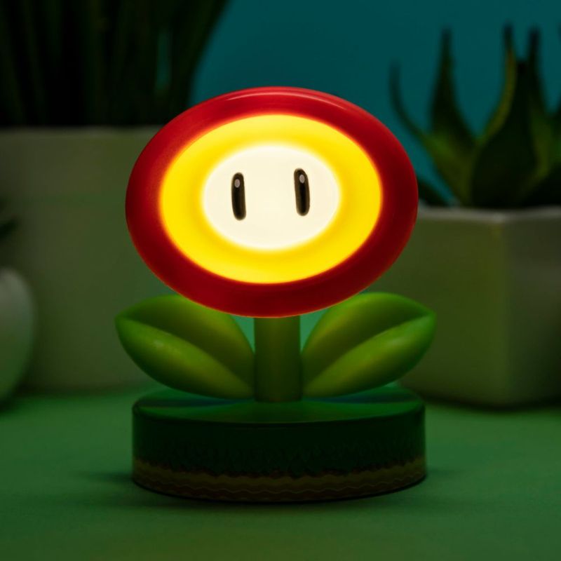 Lámpara Paladone Icono Flor de Fuego de Super Mario 10 cm