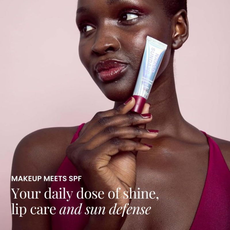 Bálsamo Labial Teñido con SPF 50 Sunscreen Naked Sundays 15 ml