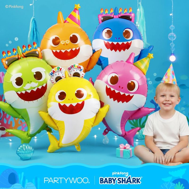 Set de Globos Fiesta Baby Shark Familia 37 piezas