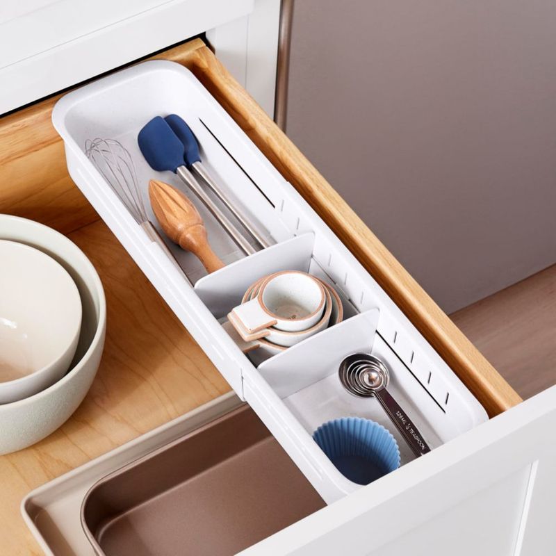 Organizador Deslizante Ajustable YouCopia DrawerFit para Cajones