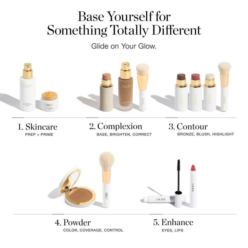 Base Ogee Complexion Perfecting Ligera con Vitamina C