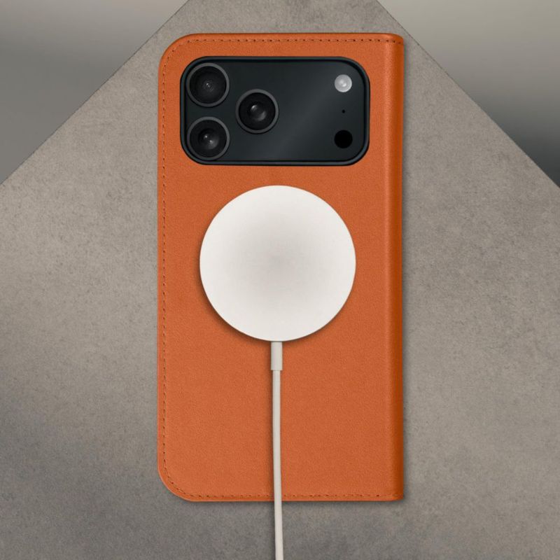 Funda TORRO para iPhone 18/17 Pro de Cuero Naranja