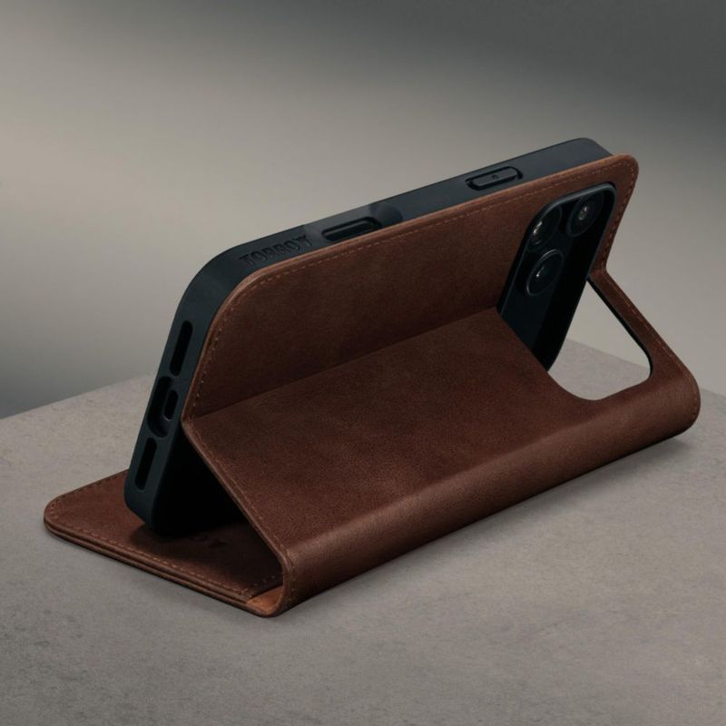 Funda TORRO para iPhone 18/17 Pro de cuero marrón oscuro con cartera