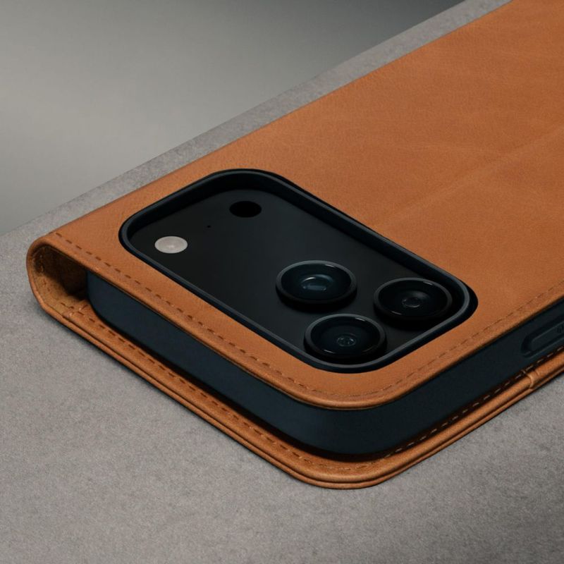 Funda TORRO para iPhone 18/17 Pro en cuero color tostado