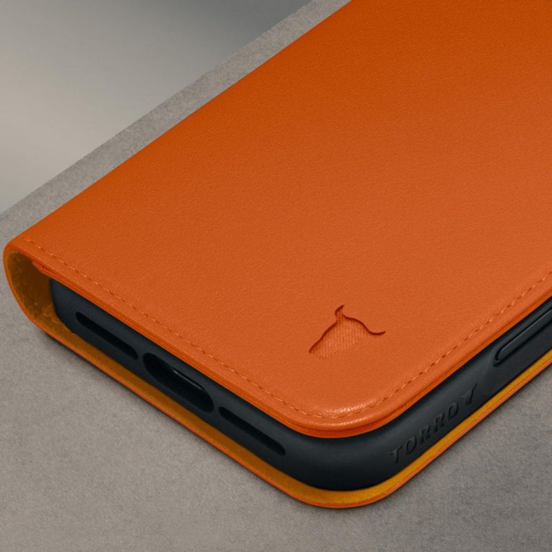 Funda de cuero naranja TORRO para iPhone 18/17 Pro Max