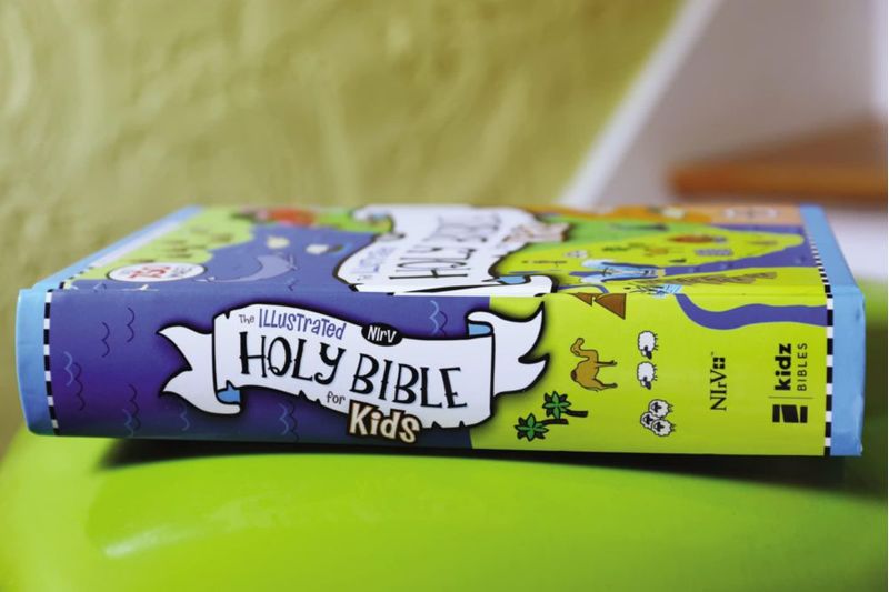 Biblia Infantil Ilustrada a Todo Color – HarperCollins