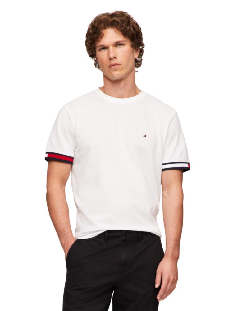 Camiseta Tommy Hilfiger con puños a rayas rojas y azules