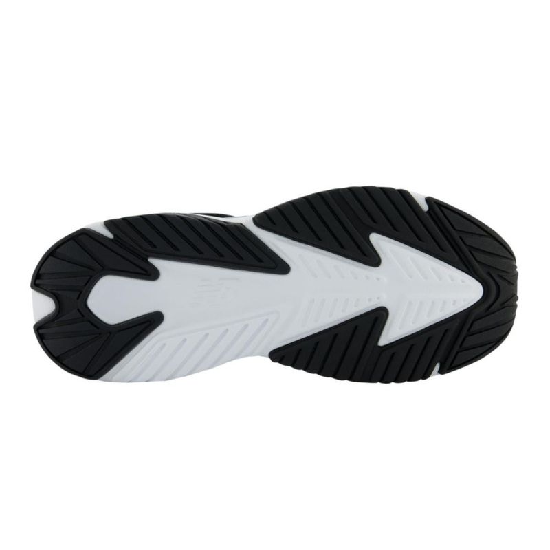 Zapatilla de running New Balance talla 5 (niño grande) negro/blanco