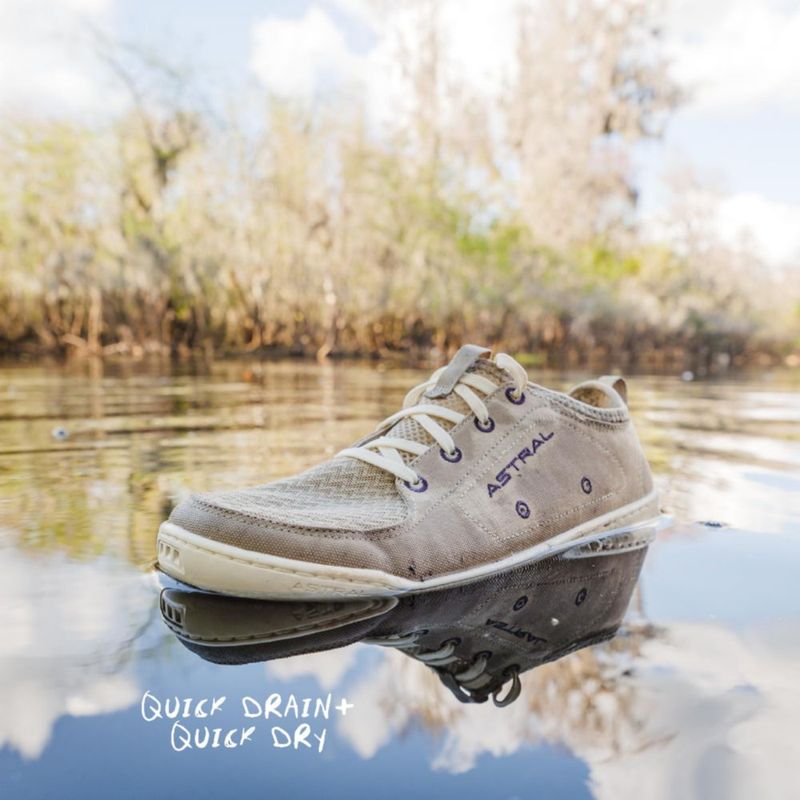 Zapatillas Astral Loyak para mujer Verde Lichen Talla 7