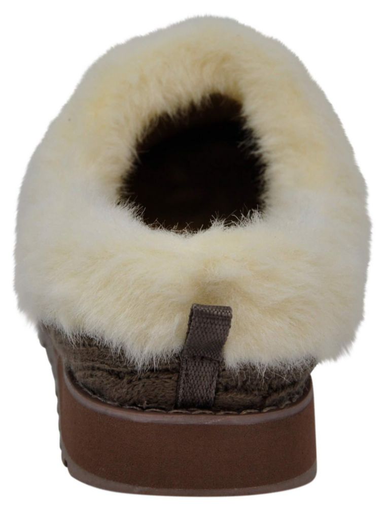 Pantufla Skechers Keepsakes para mujer talla 6 W US color gris topo/natural