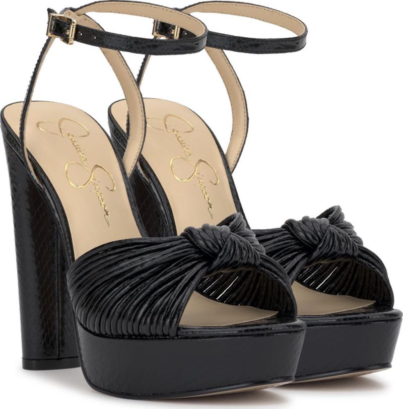 Sandalia Jessica Simpson 25 cm Negra con Correa de Tobillo y Plataforma