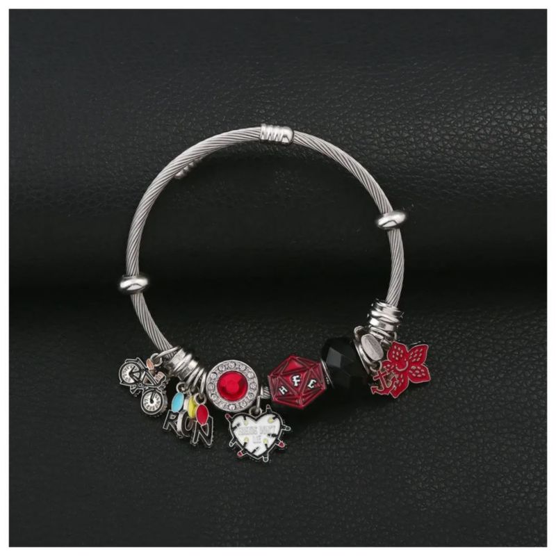 Pulsera Stranger Things, Regalo Para Mujeres/hombres/amigos, Color Plata Multicolor