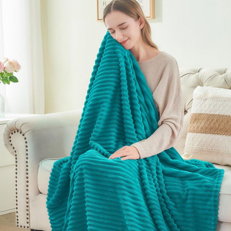 Manta BEDELITE 152 × 127 cm Azul Océano 3D Acanalada
