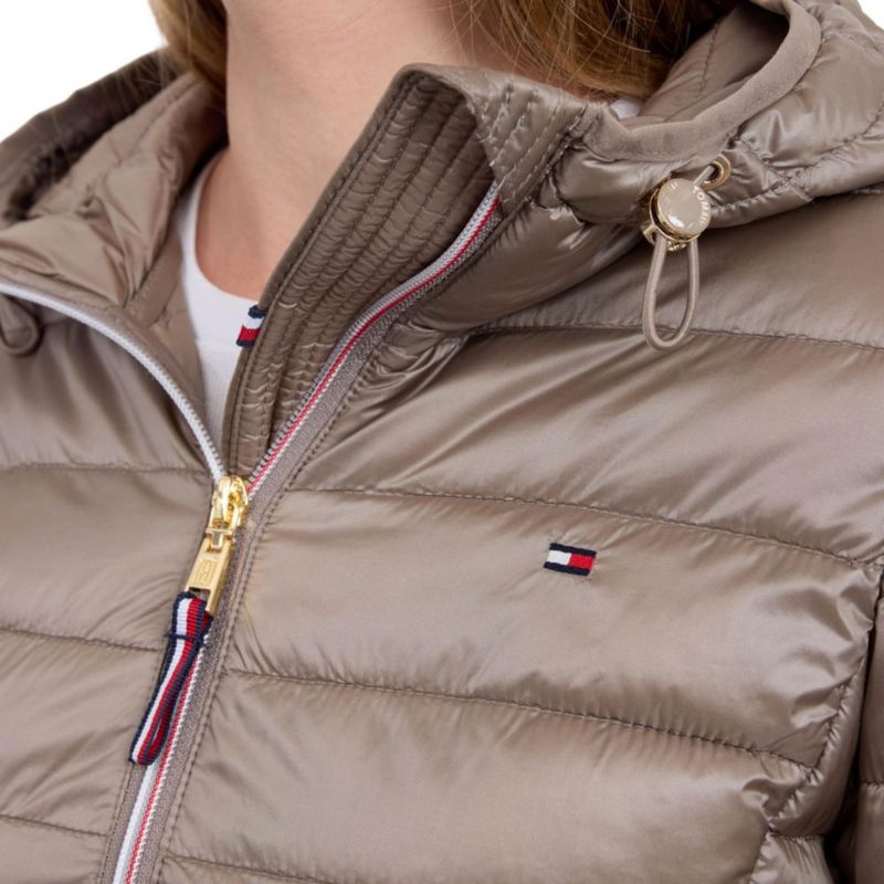 Abrigo Tommy Hilfiger Ligero Plegable Color Topo Talla L