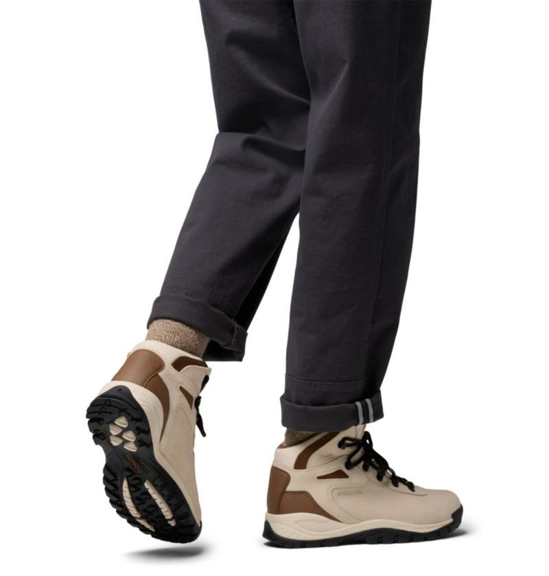 Bota Columbia Newton Ridge Plus Impermeable Amped