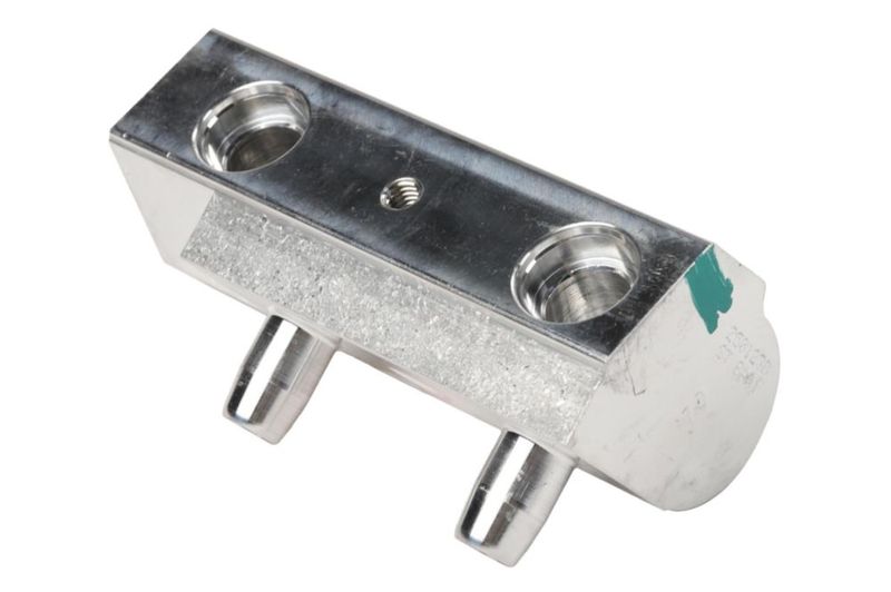 Válvula de derivación del enfriador de transmisión GM GENUINE PARTS 85584365