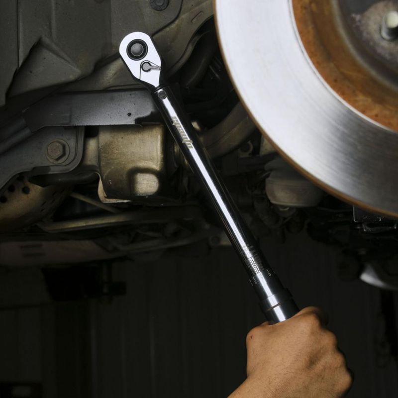 Llave de torsión EPAuto 1/2" 10–150 ft‑lb con bloqueo de resorte