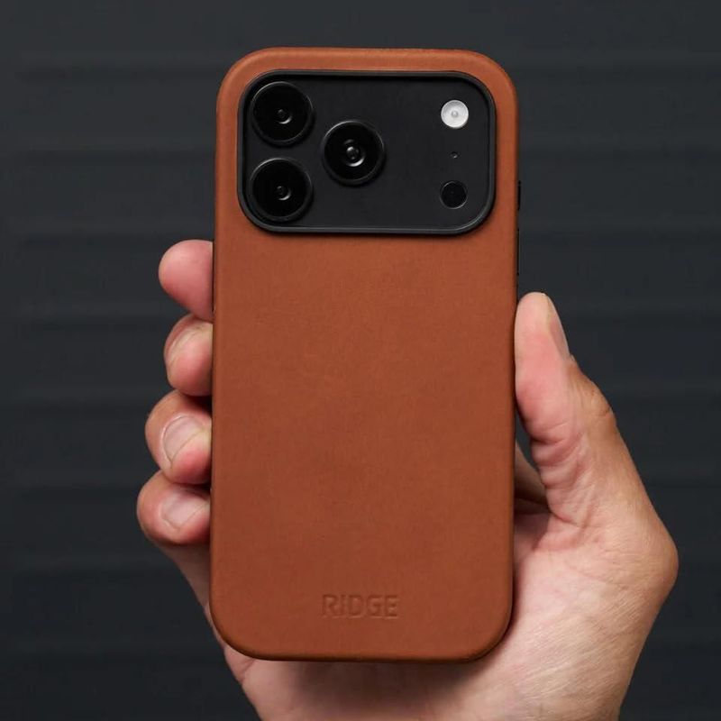 Funda The Ridge para iPhone 18 Pro MagSafe Marrón