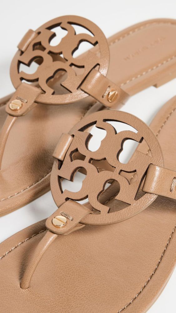 Sandalia Tory Burch Miller 11 US Almond Flour