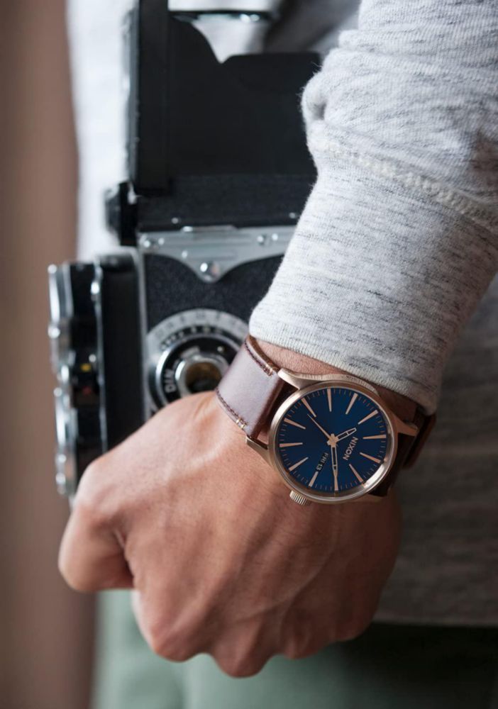 Reloj Nixon A105 Sentry 42 mm Acero Inoxidable con Correa de Cuero