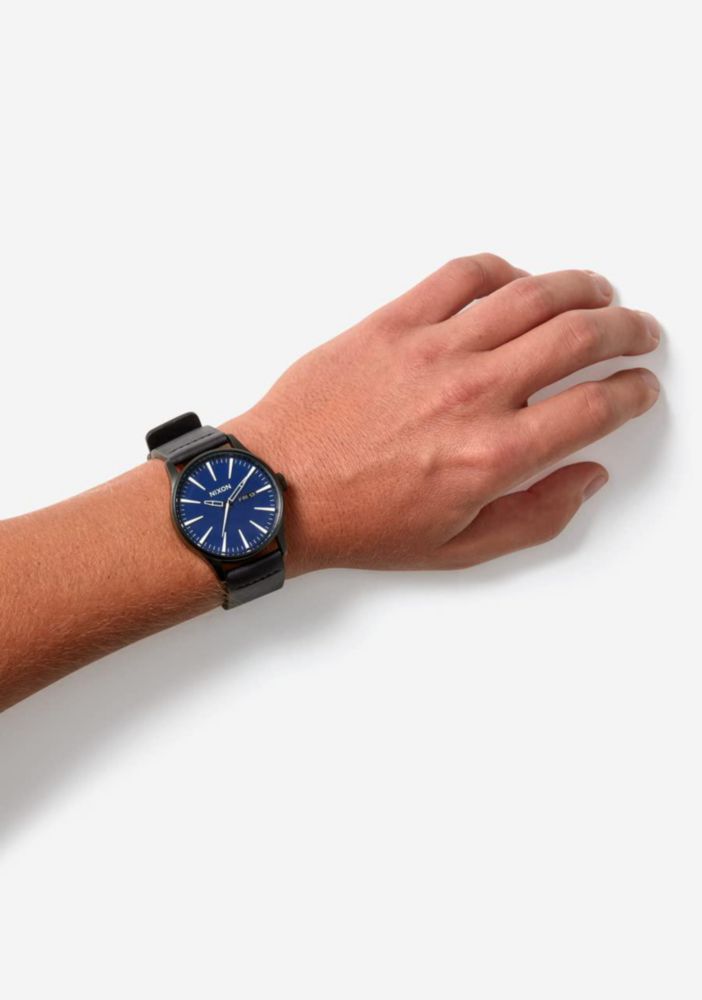 Reloj Nixon A105 Sentry 42 mm Acero Inoxidable con Correa de Cuero
