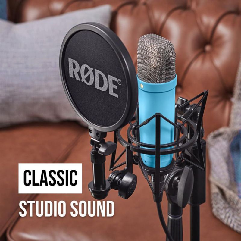 Micrófono de condensador RØDE NT1 Signature Series con accesorios