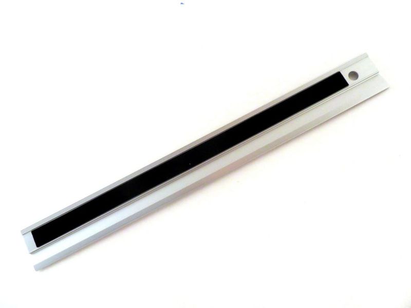 Regla Shinwa 30 cm de Aluminio con Base de Goma Antideslizante