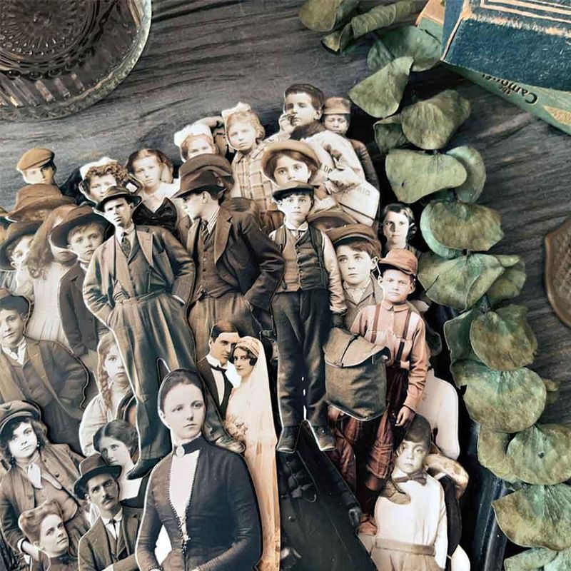 Muñecas de papel Vilikya 83 piezas estilo vintage Dark Academia
