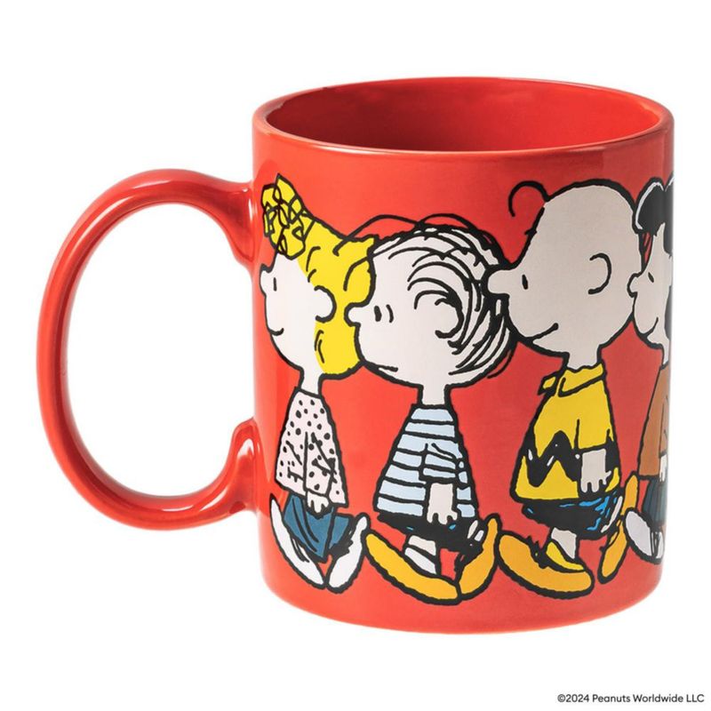 Cafetera Uncanny Brands Peanuts de una taza set de regalo